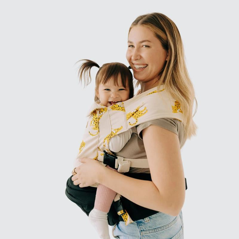 Experience Hands-Free Comfort with the Tushbaby Hip Seat Carrier for Babies and Toddlers up to 36 Months or 45 Pounds