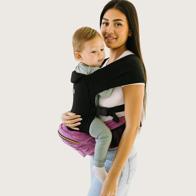 Experience Hands-Free Comfort with the Tushbaby Hip Seat Carrier for Babies and Toddlers up to 36 Months or 45 Pounds