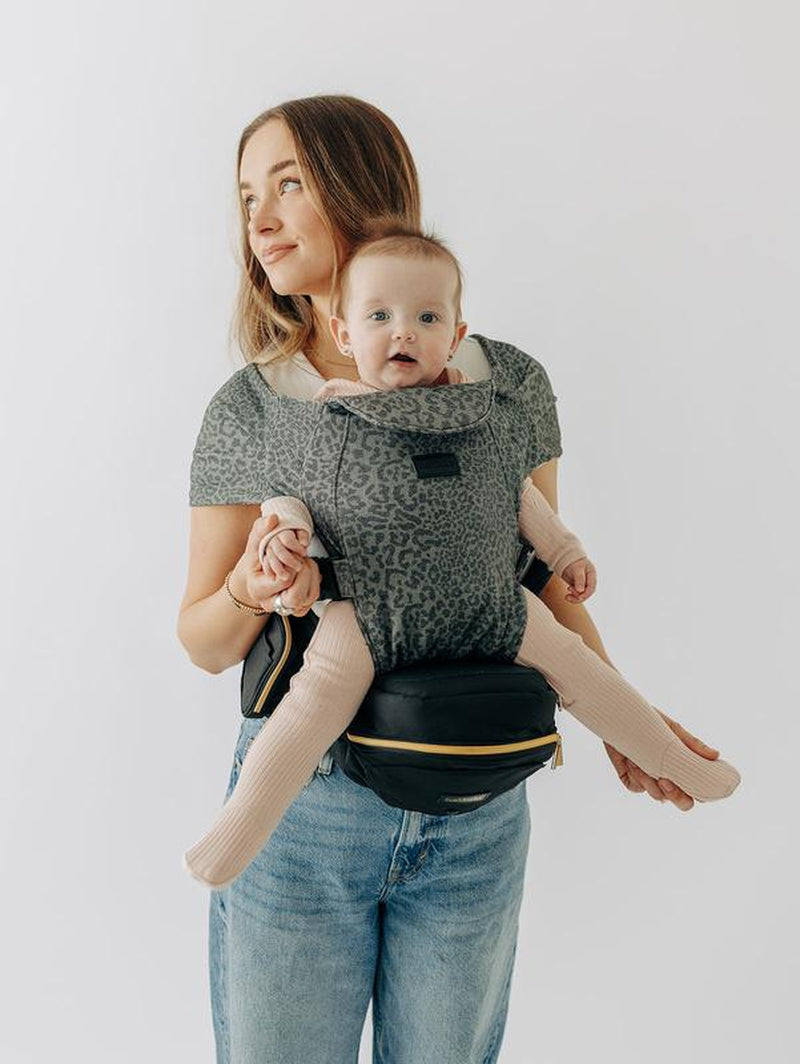 Experience Hands-Free Comfort with the Tushbaby Hip Seat Carrier for Babies and Toddlers up to 36 Months or 45 Pounds