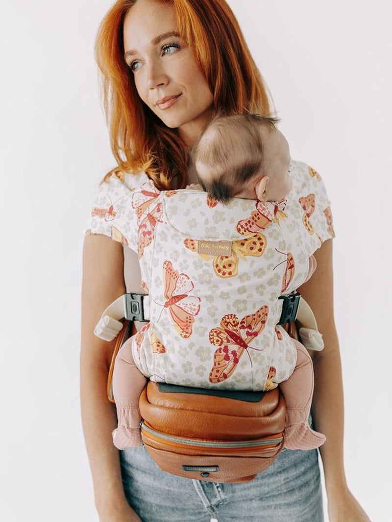 Experience Hands-Free Comfort with the Tushbaby Hip Seat Carrier for Babies and Toddlers up to 36 Months or 45 Pounds